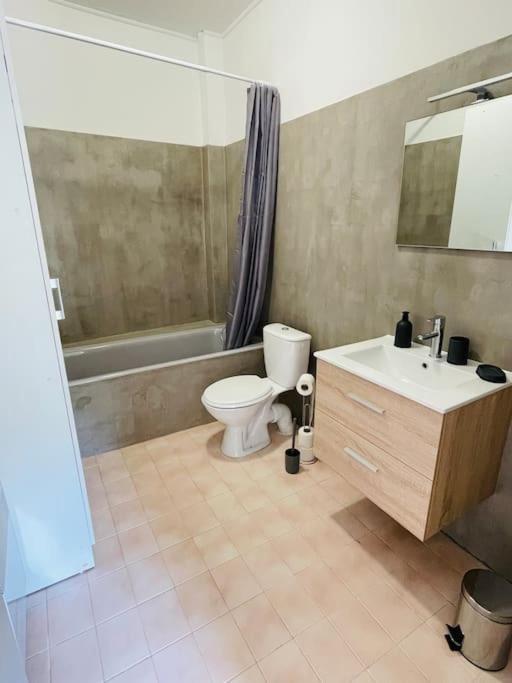 Chez Leo I - Appartement T2 Proche Tricastin Bollène Eksteriør bilde